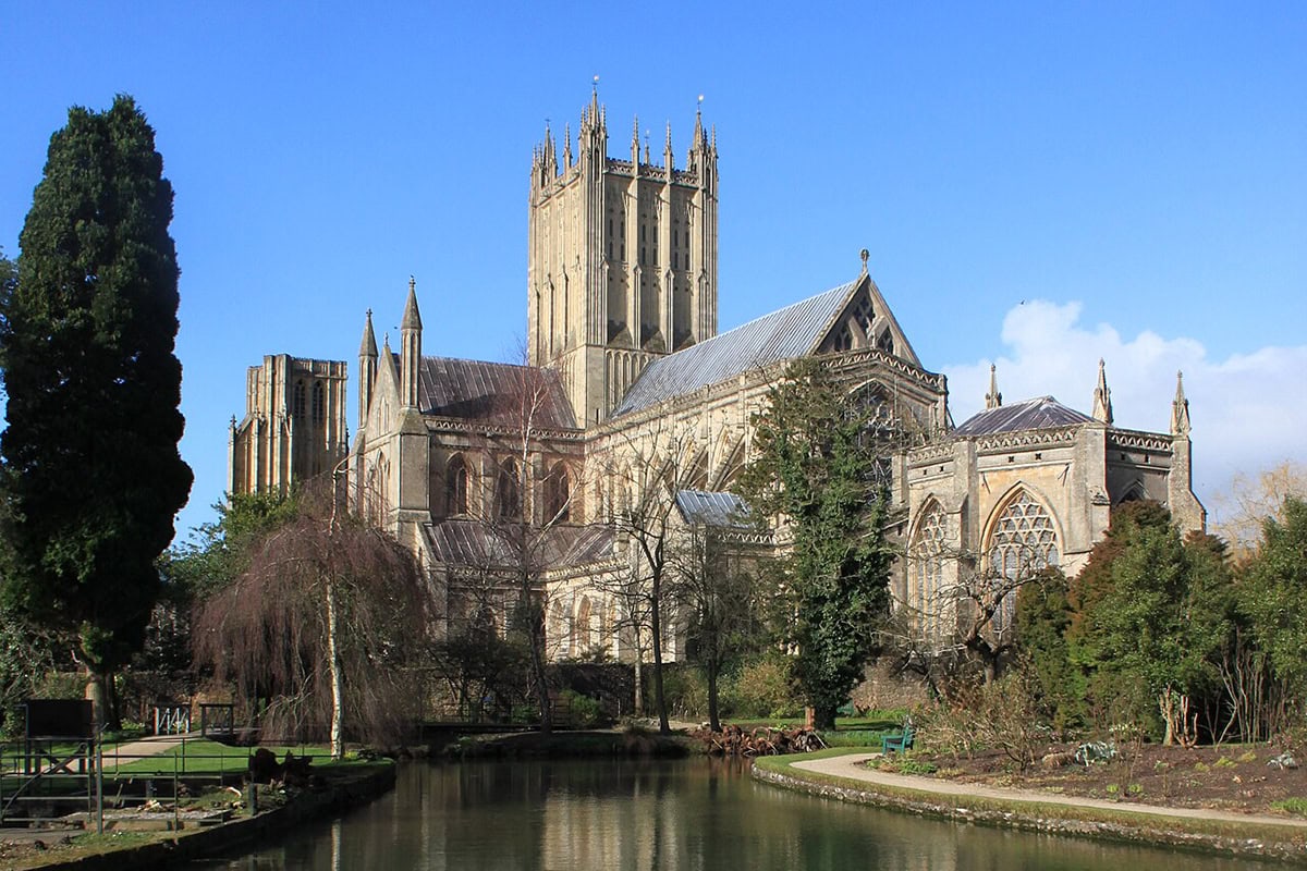 Wells Cathedral - photo by Rodw